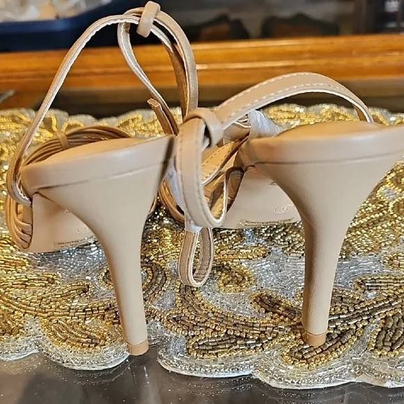 Journee Collection Tan Strappy Sandals - Picture 7 of 8